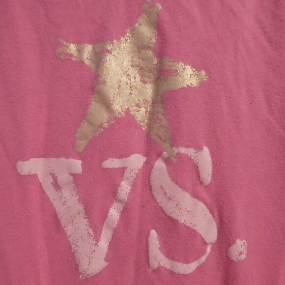 VICTORIA'S SECRET | large | Pink V-Neck Graphic Top with Star VS. Print Design - Picture 1 of 15